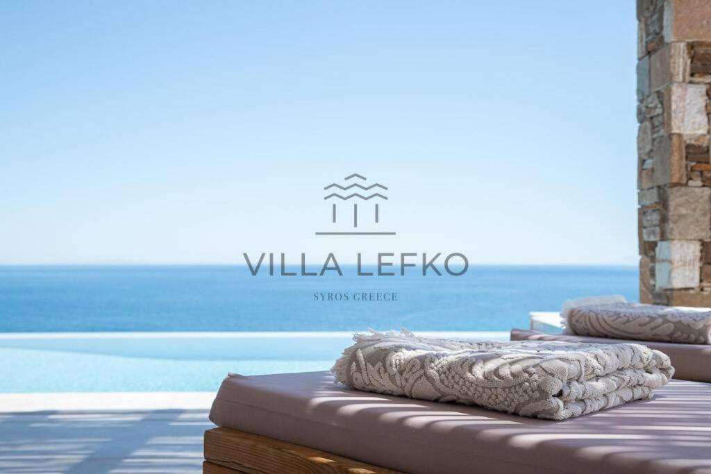 Villa Lefko Mégas Yialós-Nítes Exteriör bild