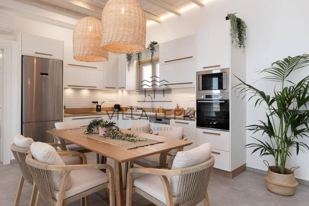 Villa Lefko Mégas Yialós-Nítes Exteriör bild