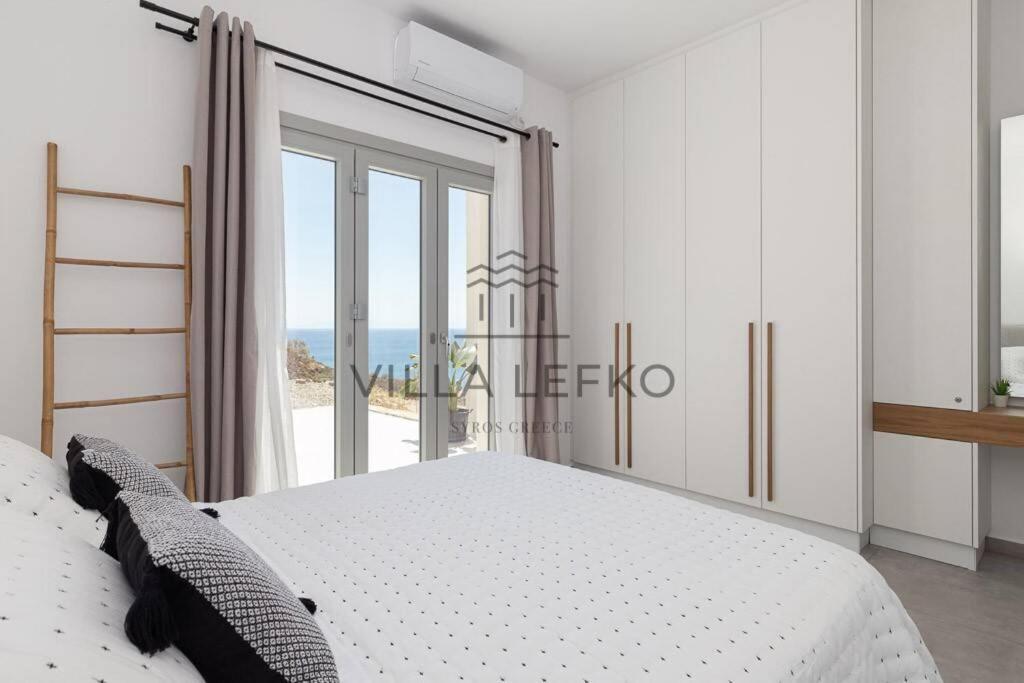 Villa Lefko Mégas Yialós-Nítes Exteriör bild